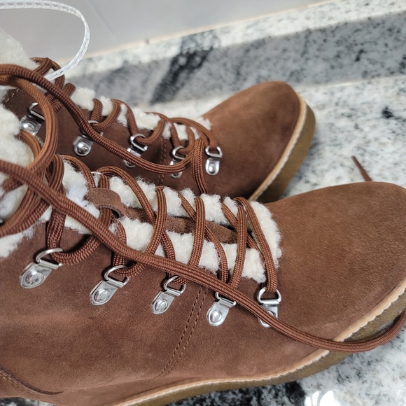 Steve Madden Marcel Wedge Boot - Picture 13 of 14